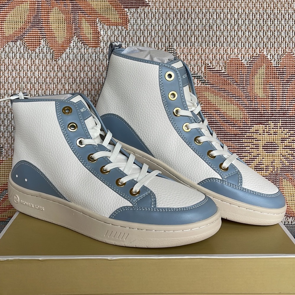 MICHAEL KORS
SHEA MID HIGH TOP
FAUX LEATHER
49F3SHFESL
PALE BLUE
NEW - Picture 5 of 16